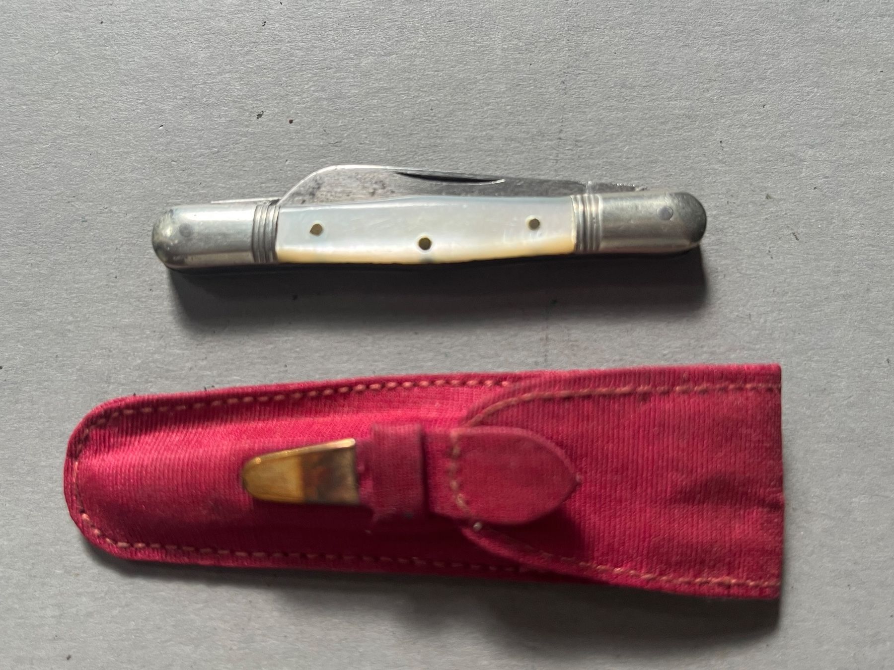 Couteaux de poche: Antikes Sackmesser 66 mm - Perlmutt – D'occasion à Zürich par FV.vintage