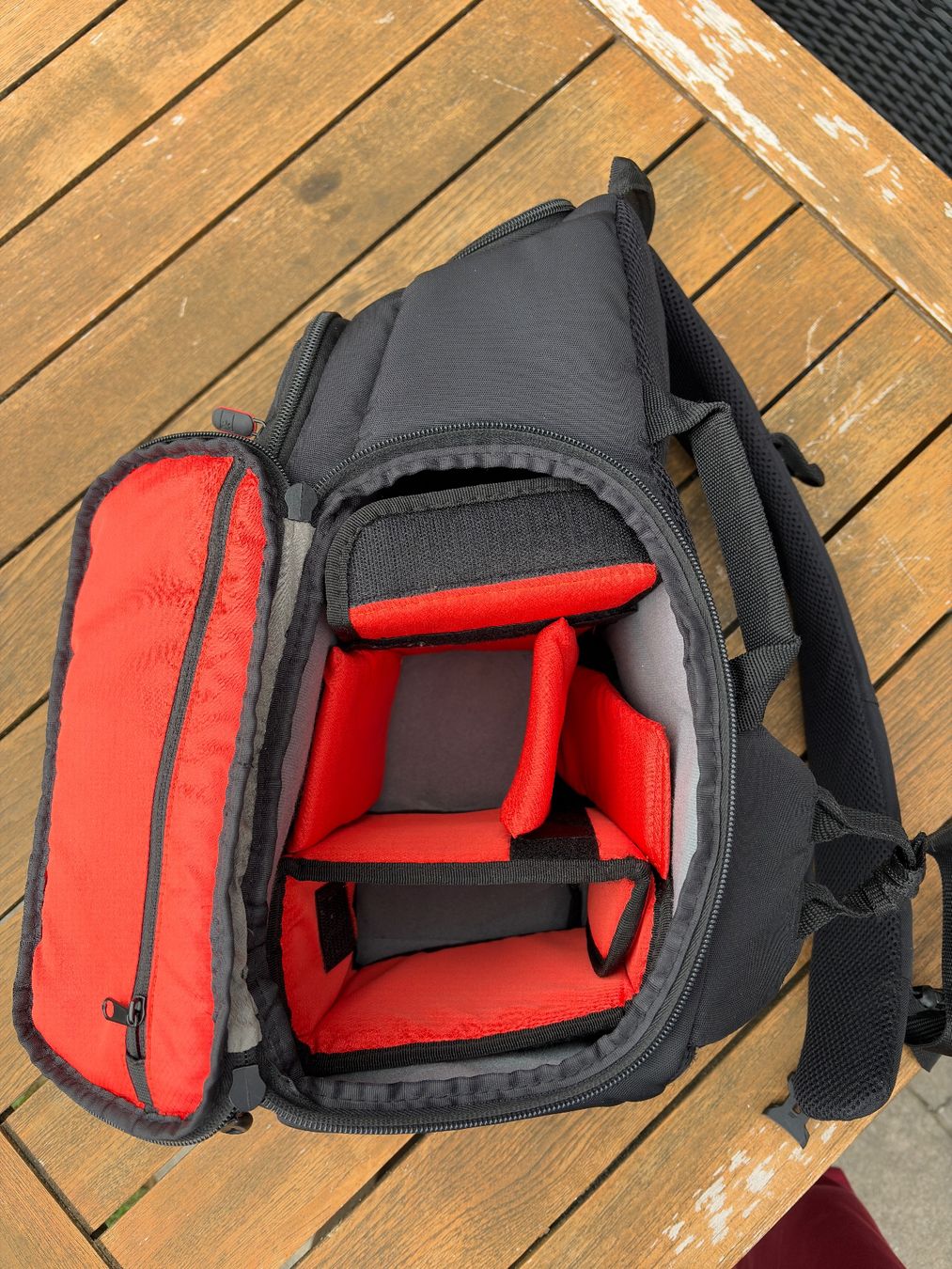 Zaini: Case Logic Kamera Rucksack – Usato da Hombrechtikon venduto da Dokmasa 5