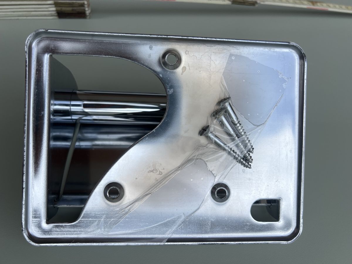 Fixations: WC Rollen Halter 70er Jahre – D'occasion à Wetzikon ZH par TolleAussicht 4