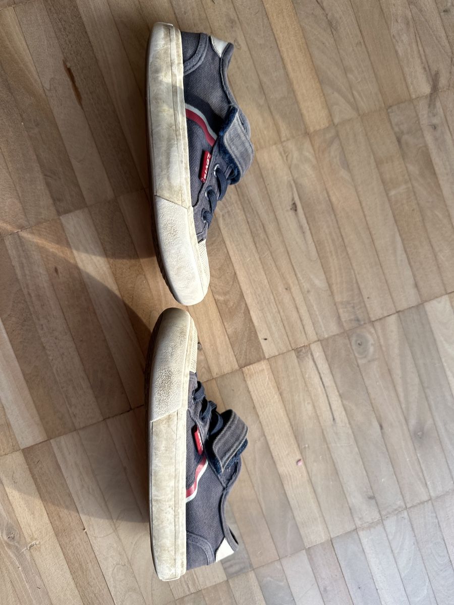 Levi's Schuhe für Jungen: Schuhe 28 – Gebraucht aus Zürich von chemostat 1