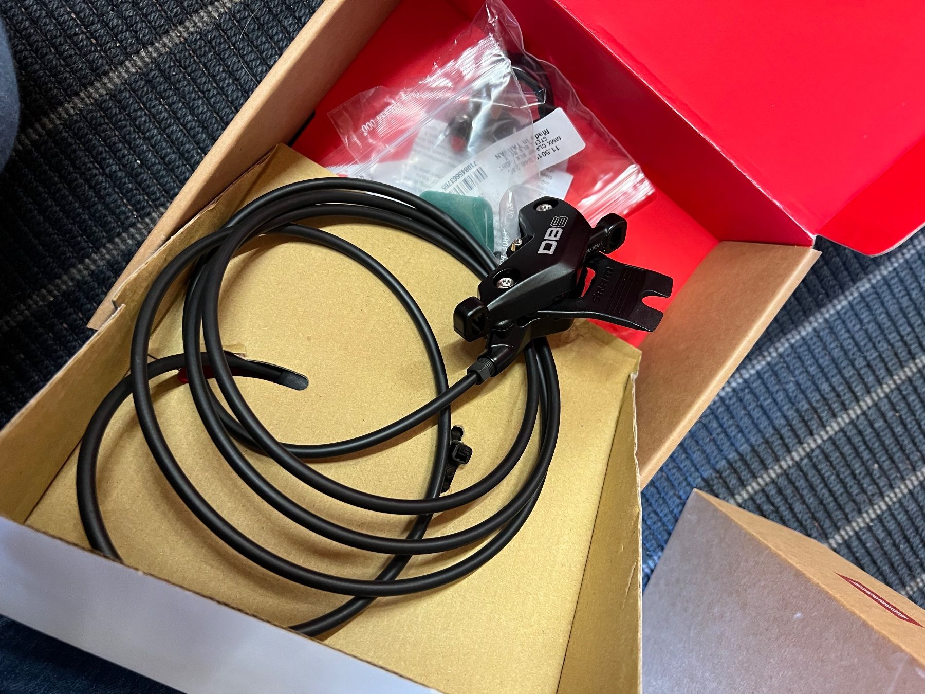 Sram Pezzi di ricambio: MTB Bremsanlage SRAM DB8 Neu & Originalverpackt – Nuovo e nell'imballaggio originale da Eschen venduto da Sele-Radsport 1