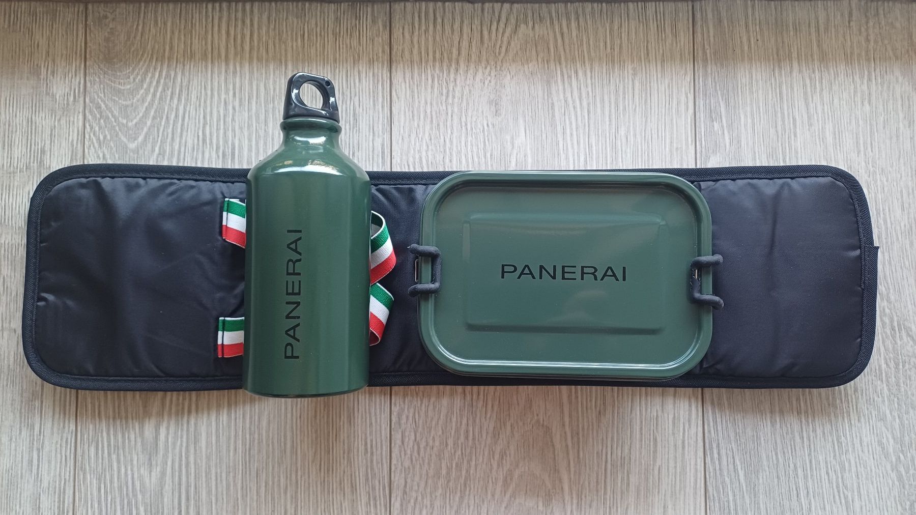 Recipients et similaires: Ensemble pic-nic lunch box Panerai – D'occasion à Le Lignon par ghet