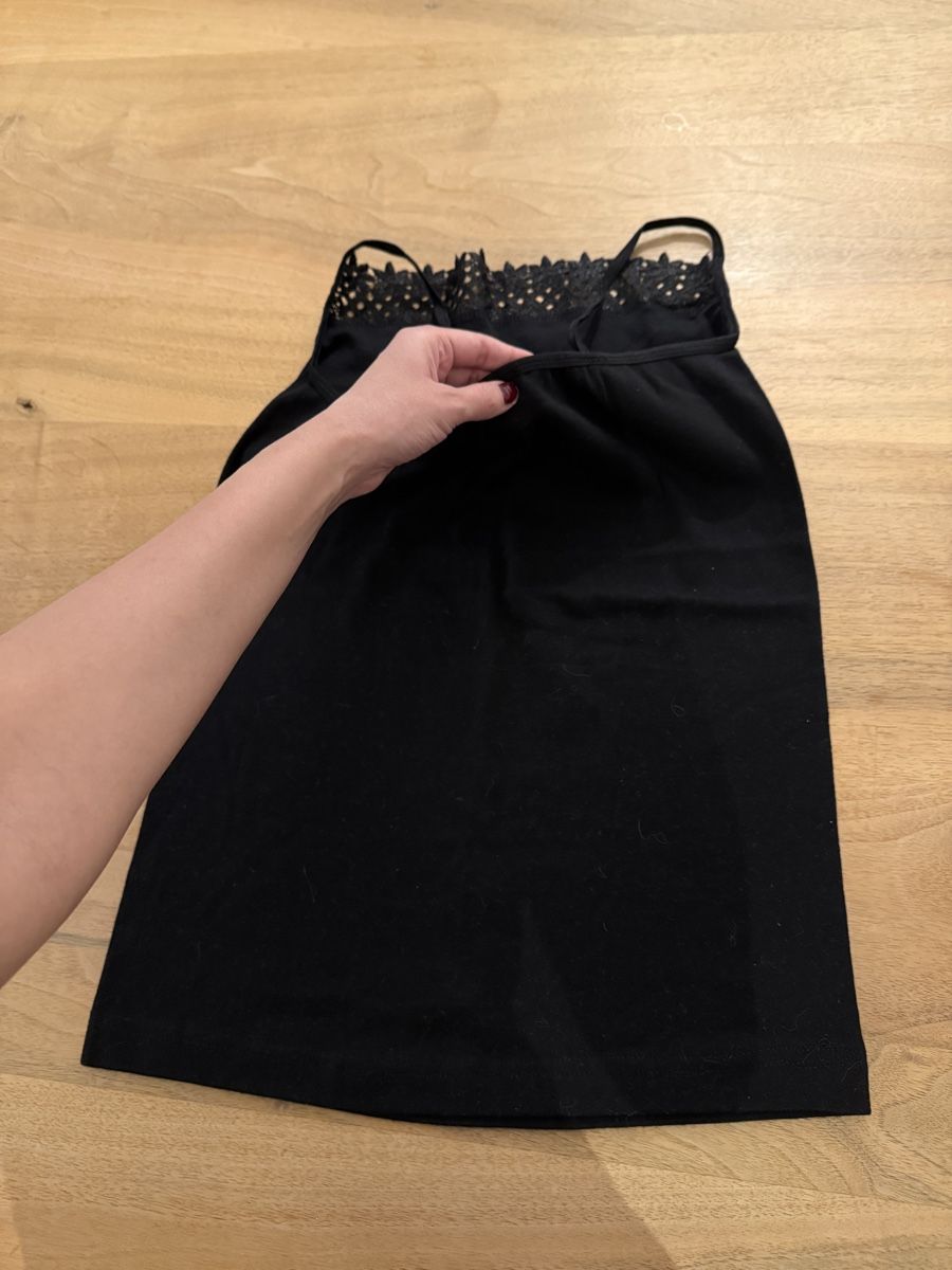 Top: Black top – Nuovo (secondo la descrizione) da Adliswil venduto da Marjin 1