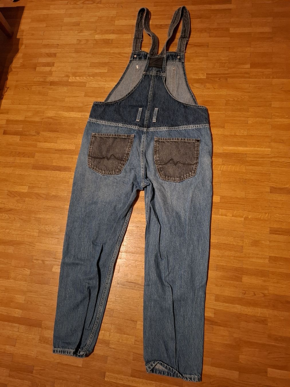Pepe Jeans Jeans: salopette Pepe Jeans – Nuovo (secondo la descrizione) da Orbe venduto da roxanny2021 2