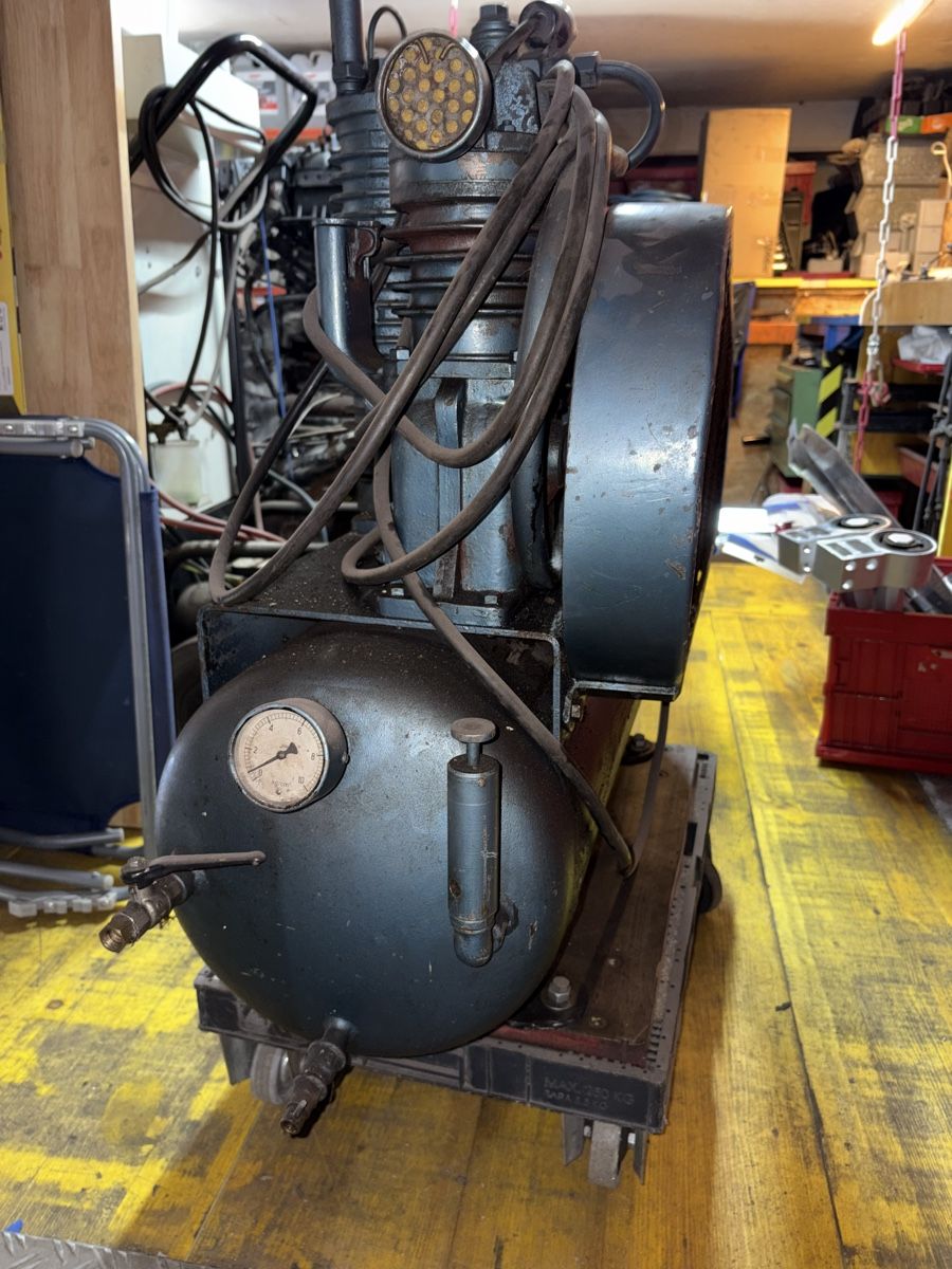 Kompressoren: Druckluftkompressor – Gebraucht aus Brittnau von firefly68 2