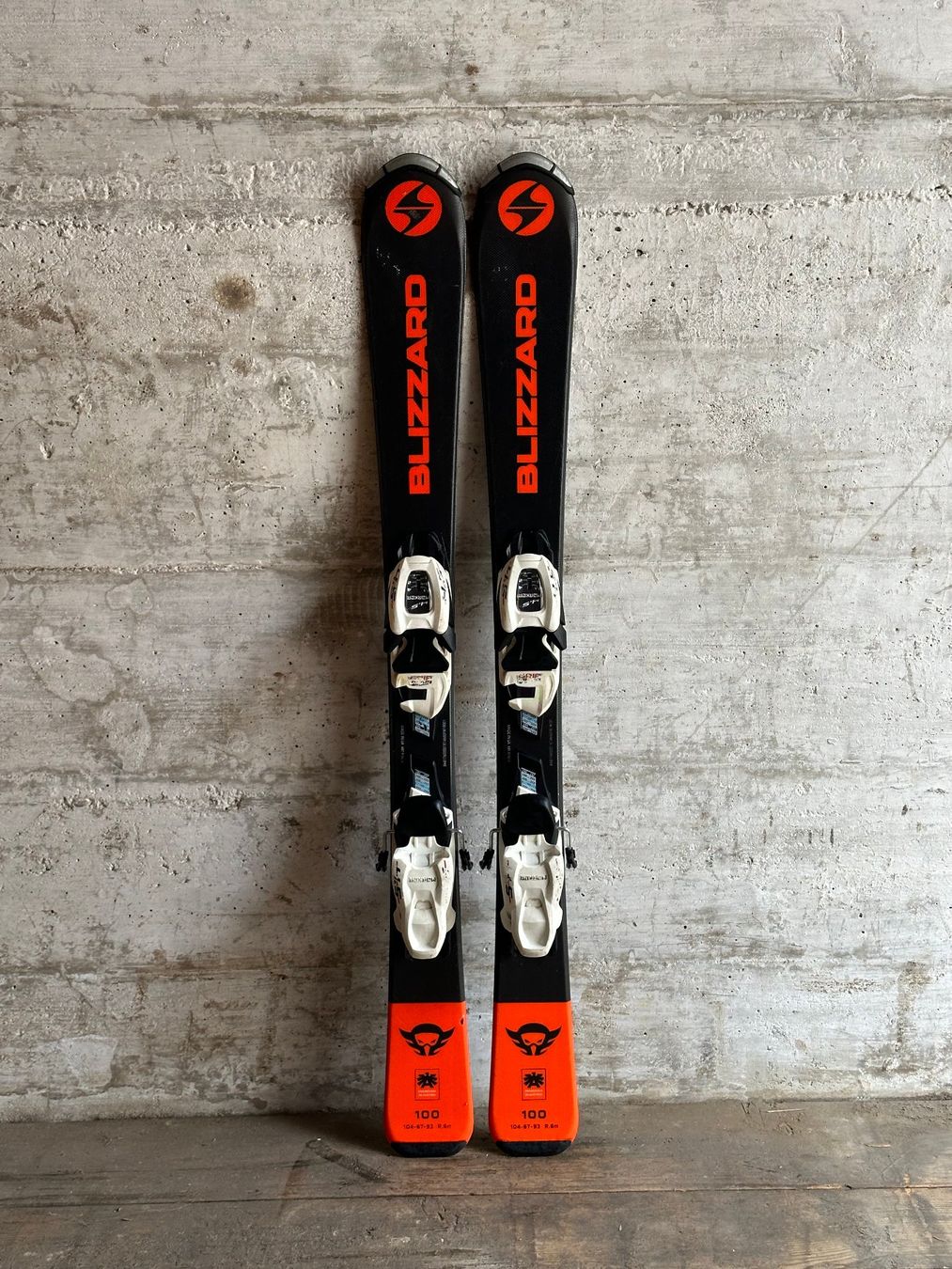Blizzard Sci: Blizzard Kinderski 100cm – Usato da Emmenbrücke venduto da karkarkar