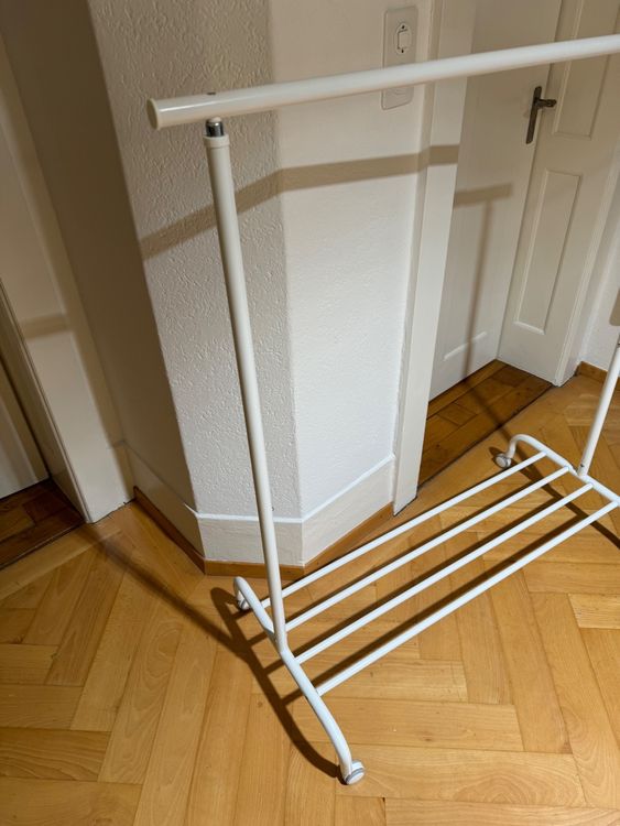 Ikea Garderobenständer "RIGGA" weiss Kaufen auf Ricardo