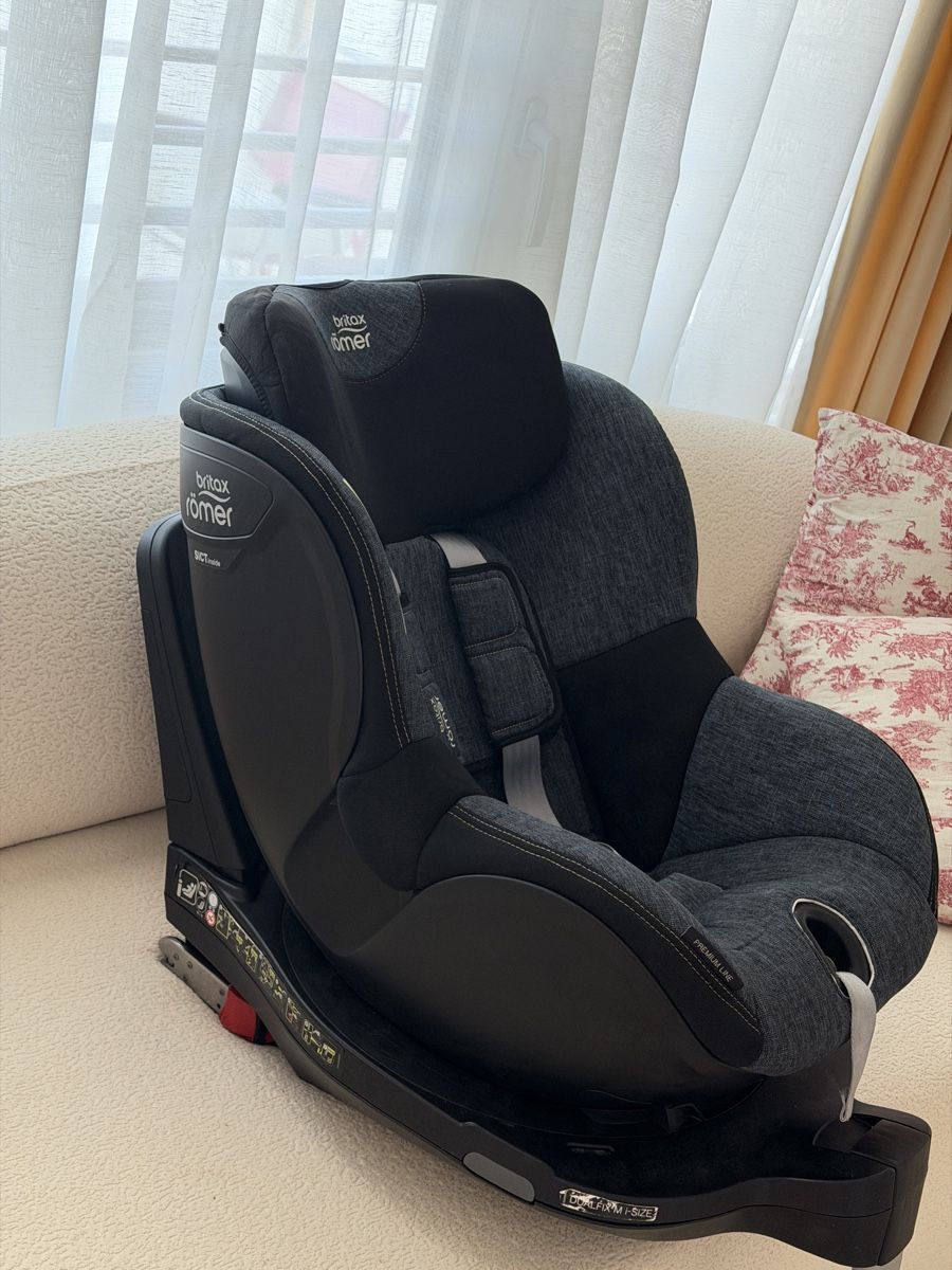 Britax Römer Seggiolini per auto: Britax Römer Dualfix M i-Size Premium Line – Nuovo (secondo la descrizione) da Reinach AG venduto da val_cr2k 8