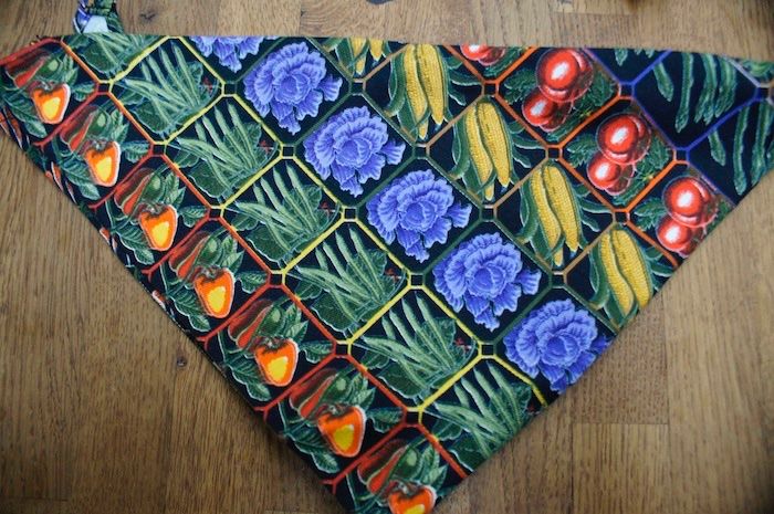Elettrodomestici da cucina: Foulard - Dreieckstuch Vegetable – Nuovo e nell'imballaggio originale da Gossau SG venduto da Sombat