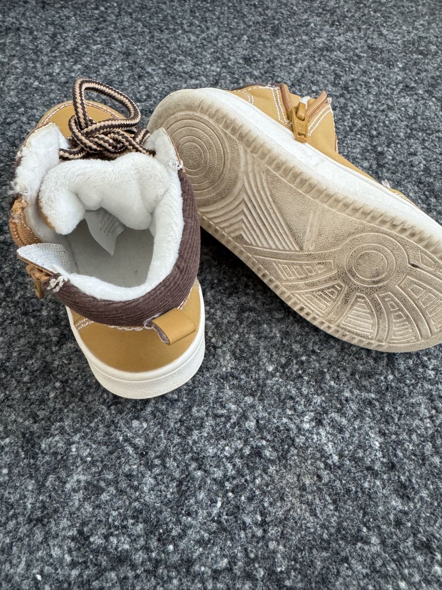 Scarpe per ragazzi: Kinderschuh Gr. 25 – Nuovo e nell'imballaggio originale da Tägerwilen venduto da SuCoco 1