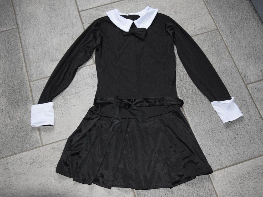 Rubie's Wednesday Addams Kinderkostüm – Offiziell Lizenziert, Mit Kleid & Kragen
