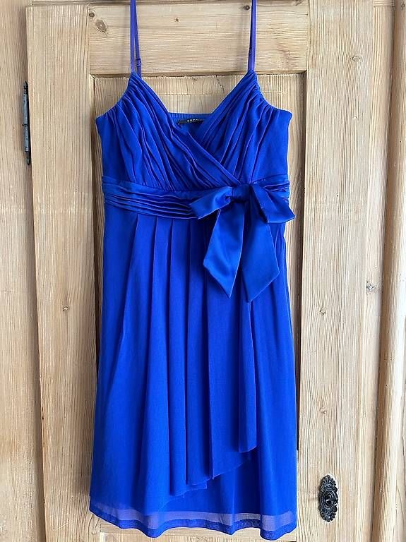 Vestiti: Blaues Kleid von Esprit, Gr. 34 – Usato da Zürich venduto da Nia_S