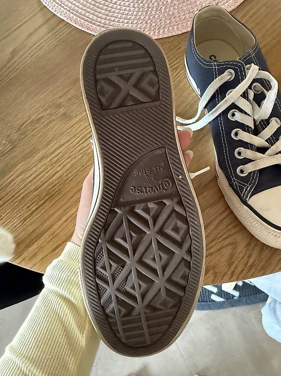 Converse Herrenschuhe: Sneaker Converse Gr. 38 – Gebraucht aus Hüttwilen von sar_8gj7 1