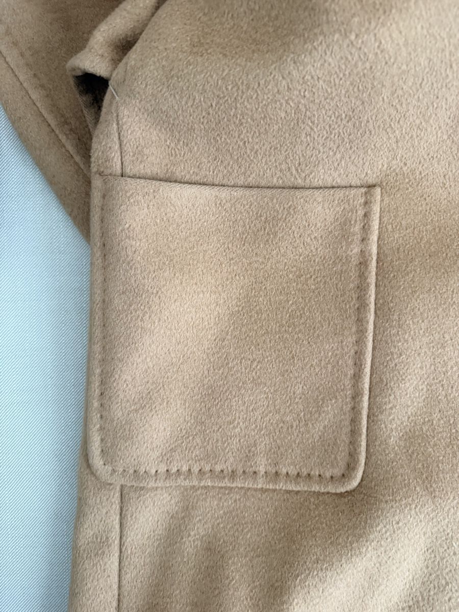 Max Mara Cappotti: Max Mara Camel robe coat  – Nuovo (secondo la descrizione) da Nyon venduto da dar_lck7 7