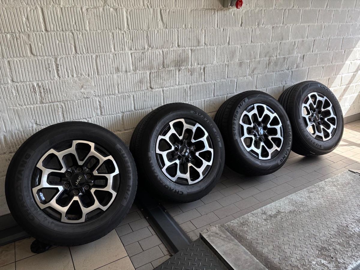 Pneumatici & Ruote complete: Alu Komplettrad JAC T8+T9 – Nuovo (secondo la descrizione) da Detligen venduto da sonjzi