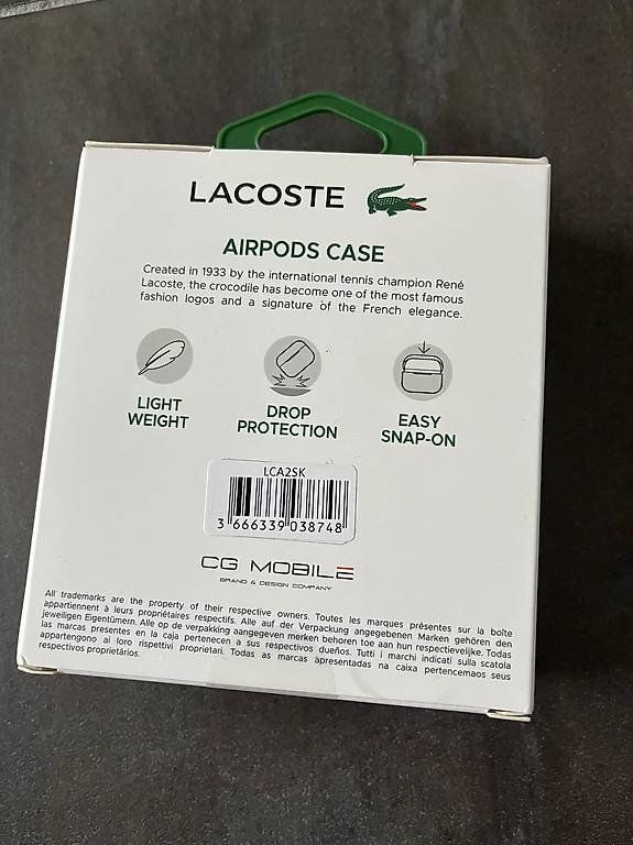 Lacoste Cuffie: Airpods Case Lacoste – Usato da Bösingen venduto da kaisten2 1