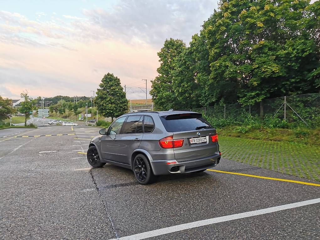 Automobili: BMW x5 m50d Jg 2012 Dez – Usato da Kerzers venduto da sha_8lkh 1