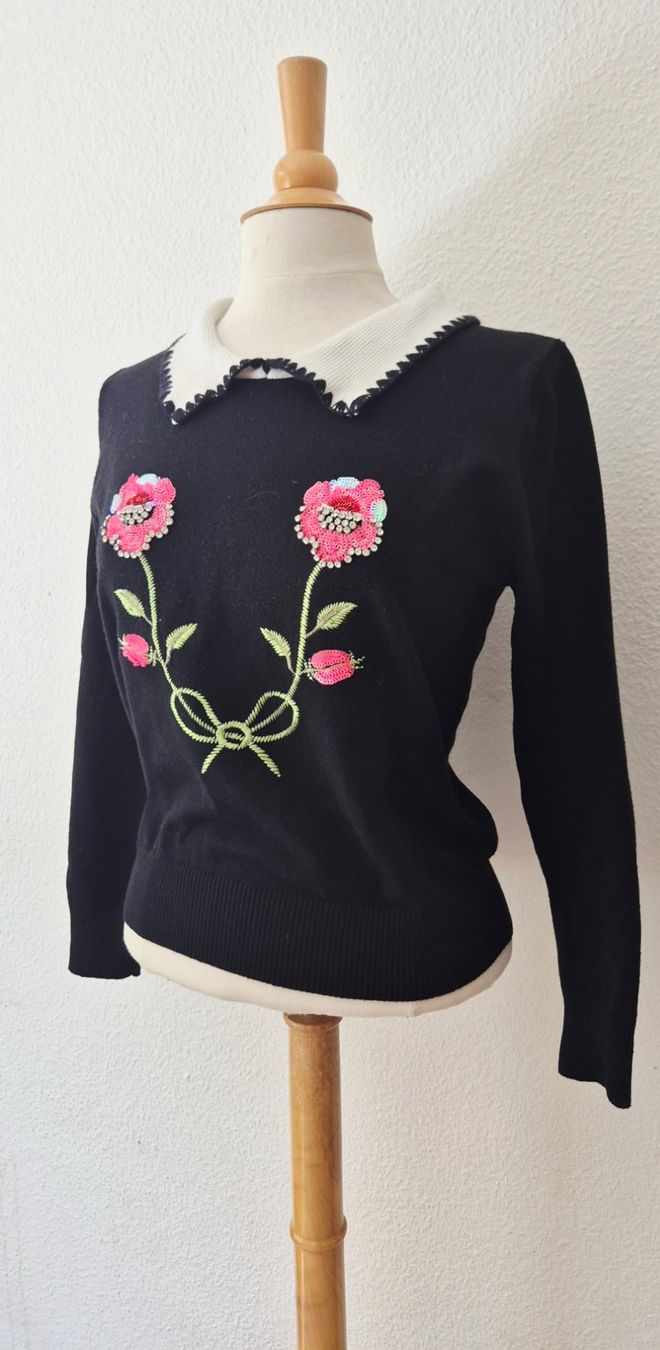 Pullover & Sweatshirts: PULLOVER PULLI S 36 STRASSSTEINE STICKEREI PAILETTEN TOP – Gebraucht aus Elsau von the-colorful-side 7