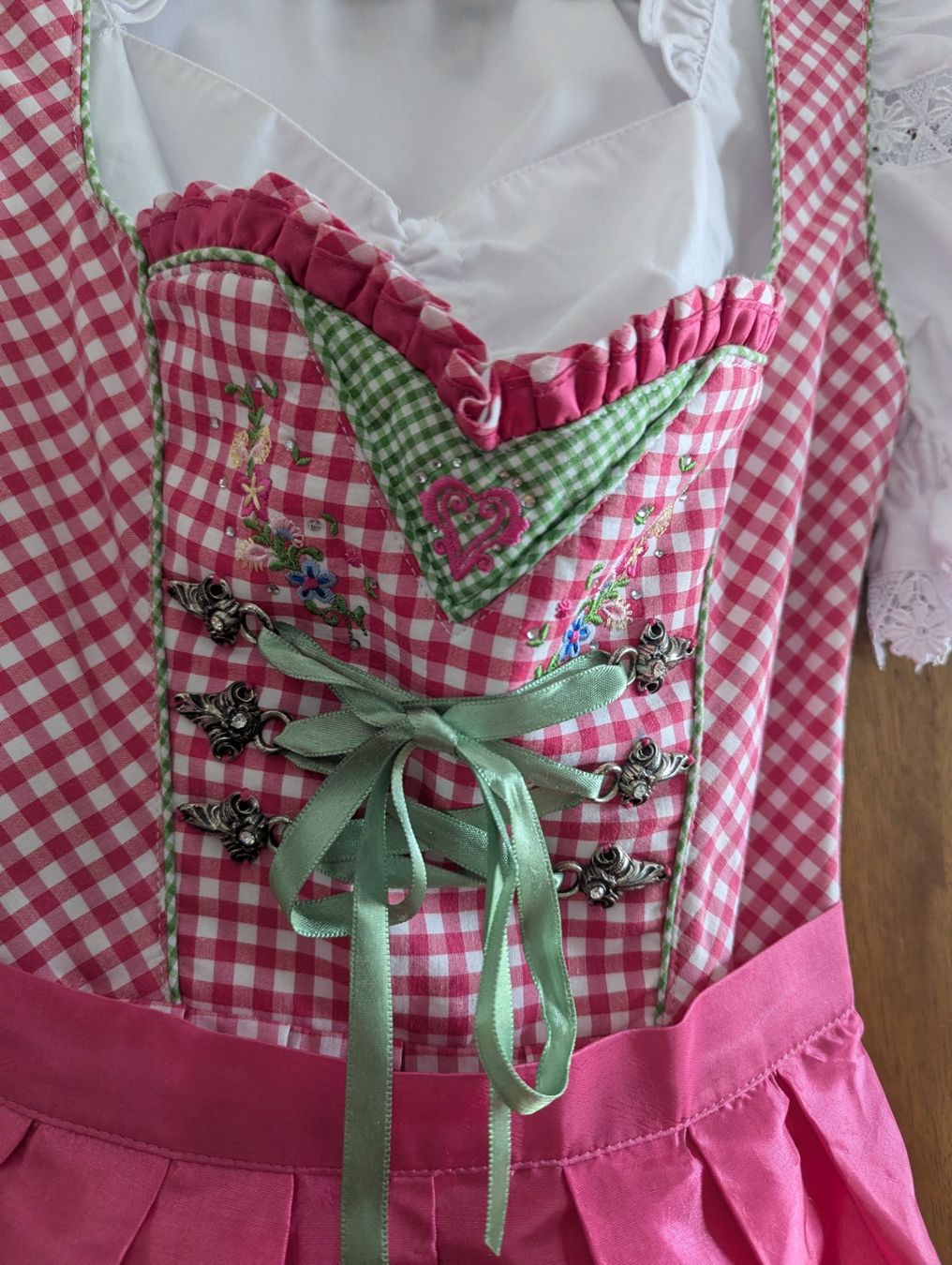 Costumi: Süsses Dirndl, Grösse 36 Pink , inklusive Bluse – Usato da Horgen venduto da snickers58 3