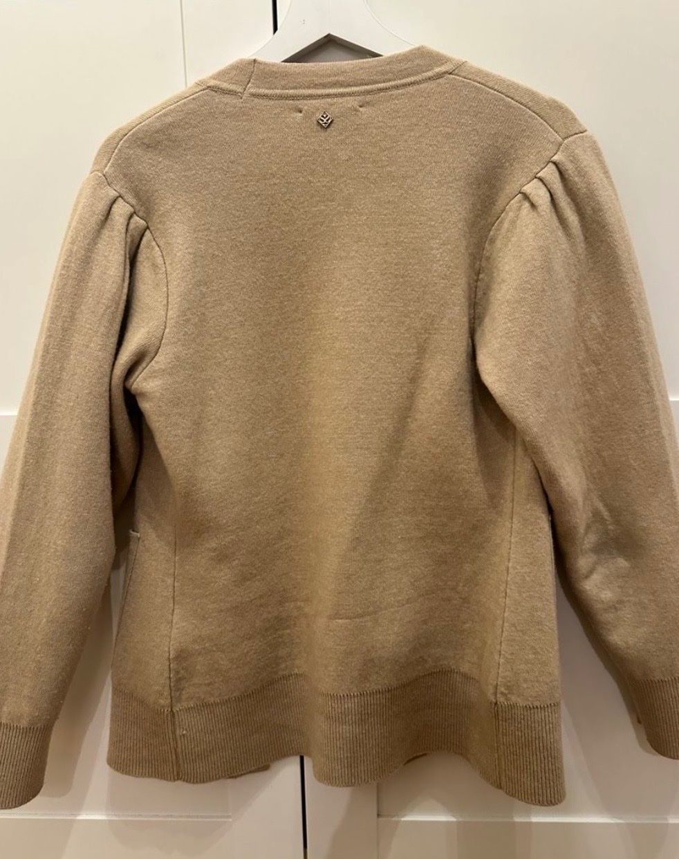 Sandro Giacche: Sandro Cardigan Original – Usato da Weisslingen venduto da Spiegelbild0 1