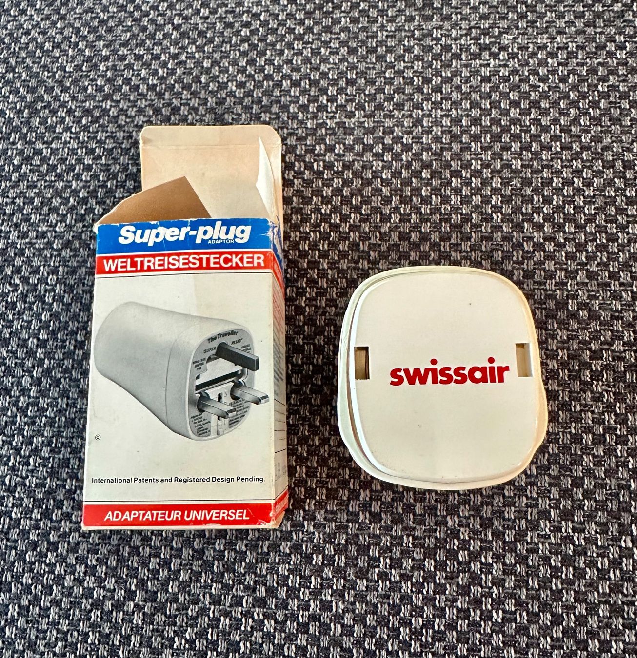 Unità & Adattatore: Swissair Weltreisestecker – Nuovo e nell'imballaggio originale da Wallbach venduto da paxnic