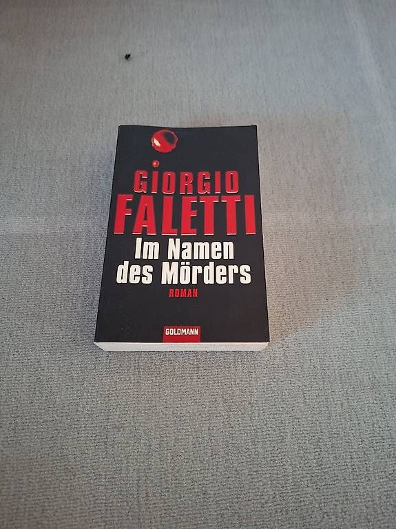 Libri: Im Namen des Mörders – Usato da Balgach venduto da pas_62wb