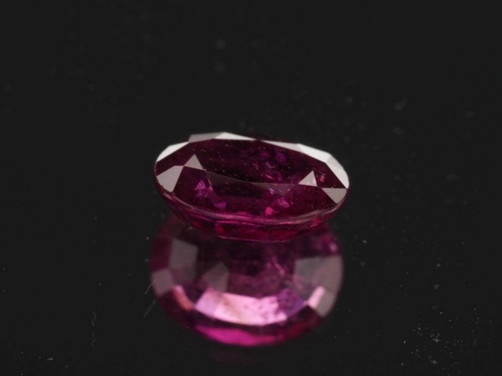 Pietre preziose: Natural Purplish Red Ruby 0.80ct - Incl. Certificate – Nuovo e nell'imballaggio originale da Buchs SG venduto da OTNaturalGems 4