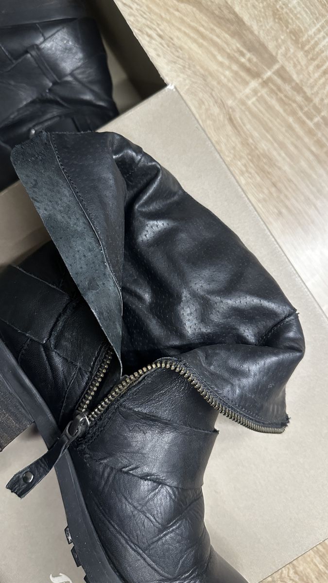 Scarpe da donna: Schicke schwarze Leder-Boots Gr.37 – Usato da Winterthur venduto da -BeHappy24- 5