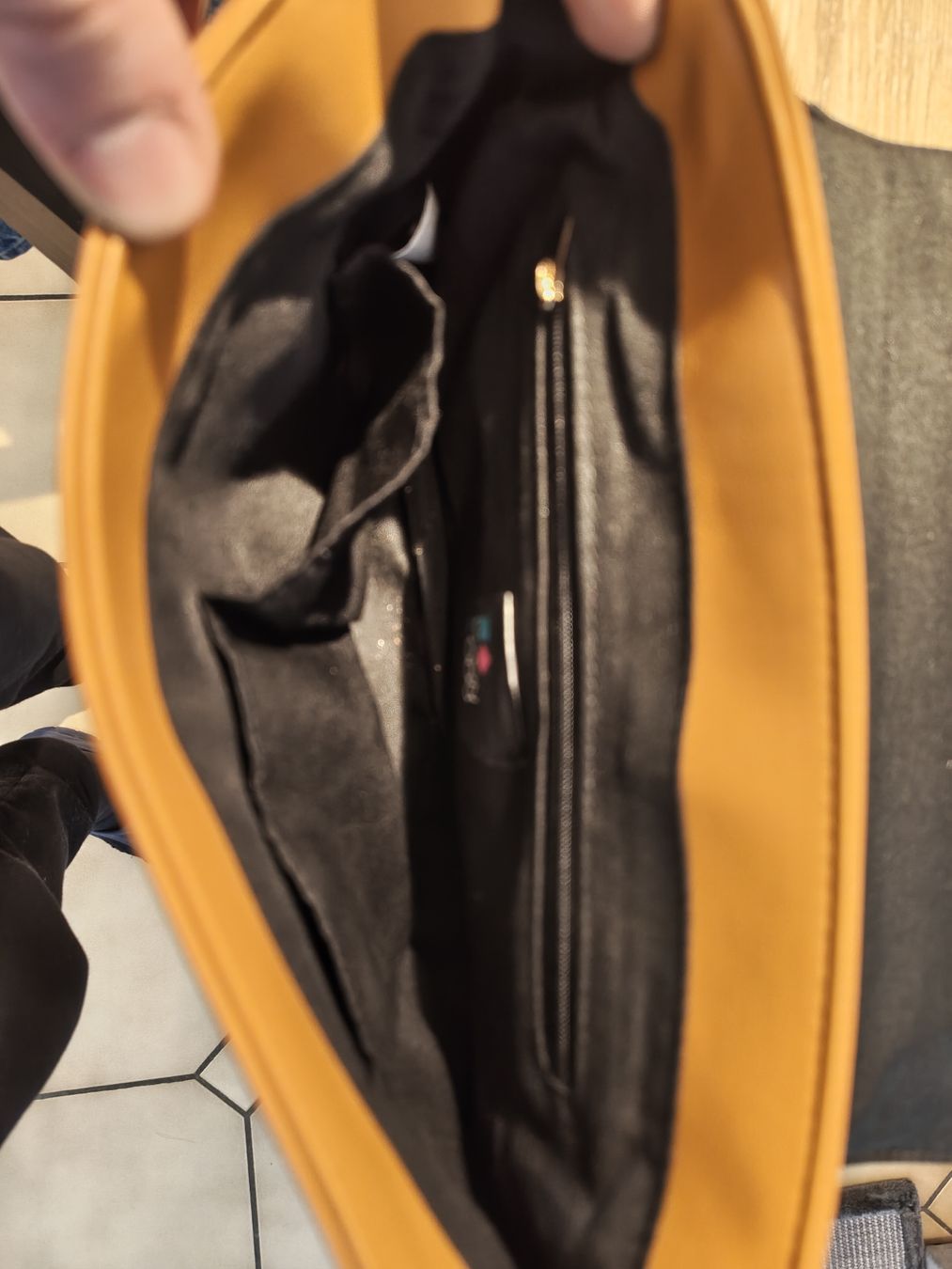 Borse da donna: Sac à main Élégant Marron Caramel – Nuovo (secondo la descrizione) da Troistorrents venduto da lRedKing 3