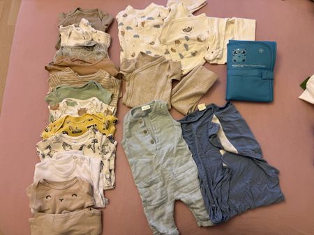 Babykleider-Set (Gr. 52–68) & NEUER Schneeanzug (Gr. 74–80)