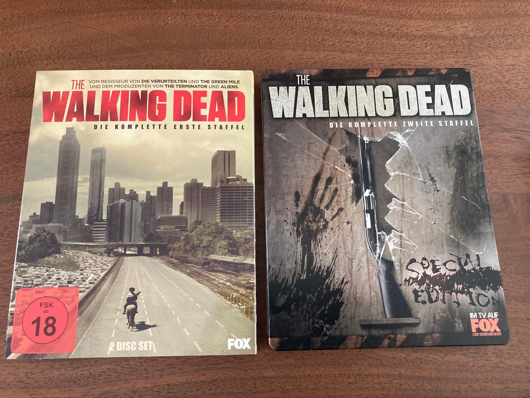 Tutti i DVDs: The Walking Dead: Staffeln 1-9 – Nuovo (secondo la descrizione) da Mauensee venduto da Etrigan 1