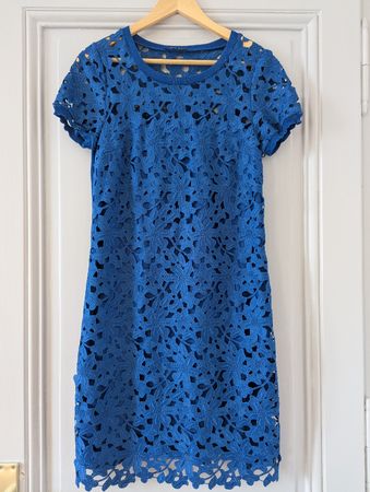 superbe robe Caroll 38