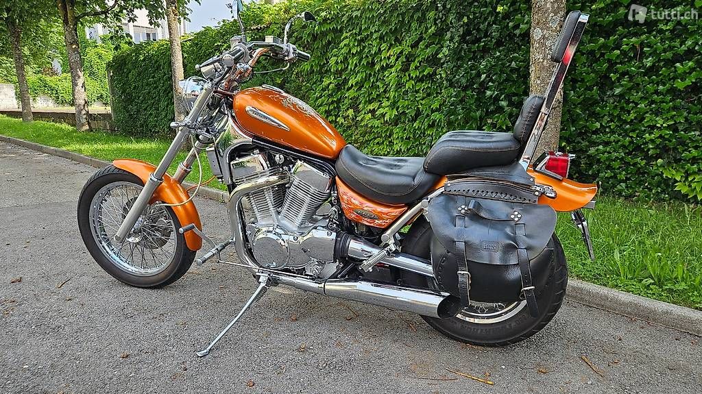 Suzuki Chopper: Suzuki Intruder VS1400 GLP – Gebraucht aus Ittigen von  1