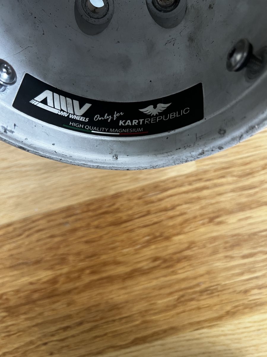 Go-Kart: KART REPUBLIK - Felgen – Usato da Adliswil venduto da nur_6c2t 3
