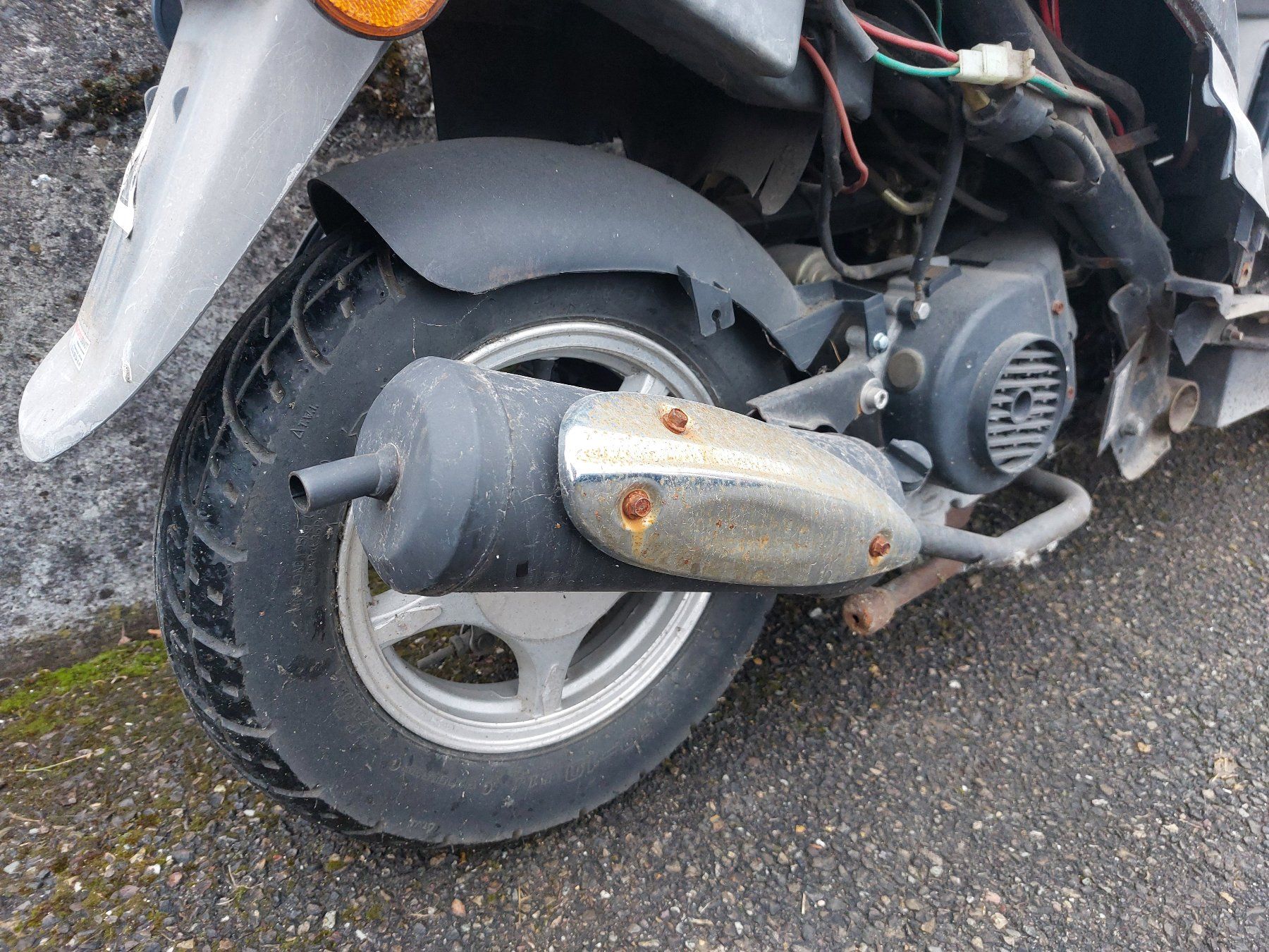 Generic / Ksr Moto Scooter: Baotian RC BT49QT-9D Roller Scooter ab 1 Fr.- – Difettoso da Schleitheim venduto da ZieglerMotoRecycling 7