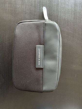 Bauchtasche Kapten and Son neu mit Etikett