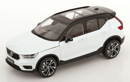 Volvo XC40 Phase I 2018-2022 weiss met. / schwarz       1:18