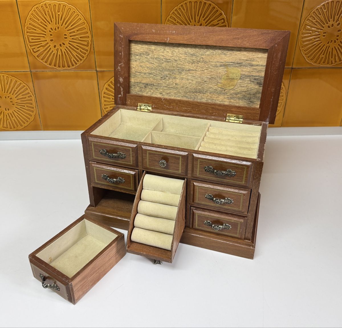 Coffrets à bijoux: Schmuckkasten Holz – D'occasion à Gerlafingen par sternrose 1