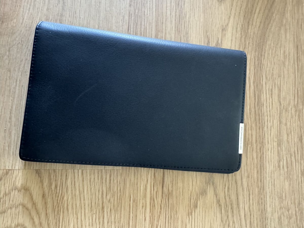 Valigie & Borse: Porte documents/cartes Porsche – Nuovo e nell'imballaggio originale da Neuchâtel venduto da CP-AUTOS 1