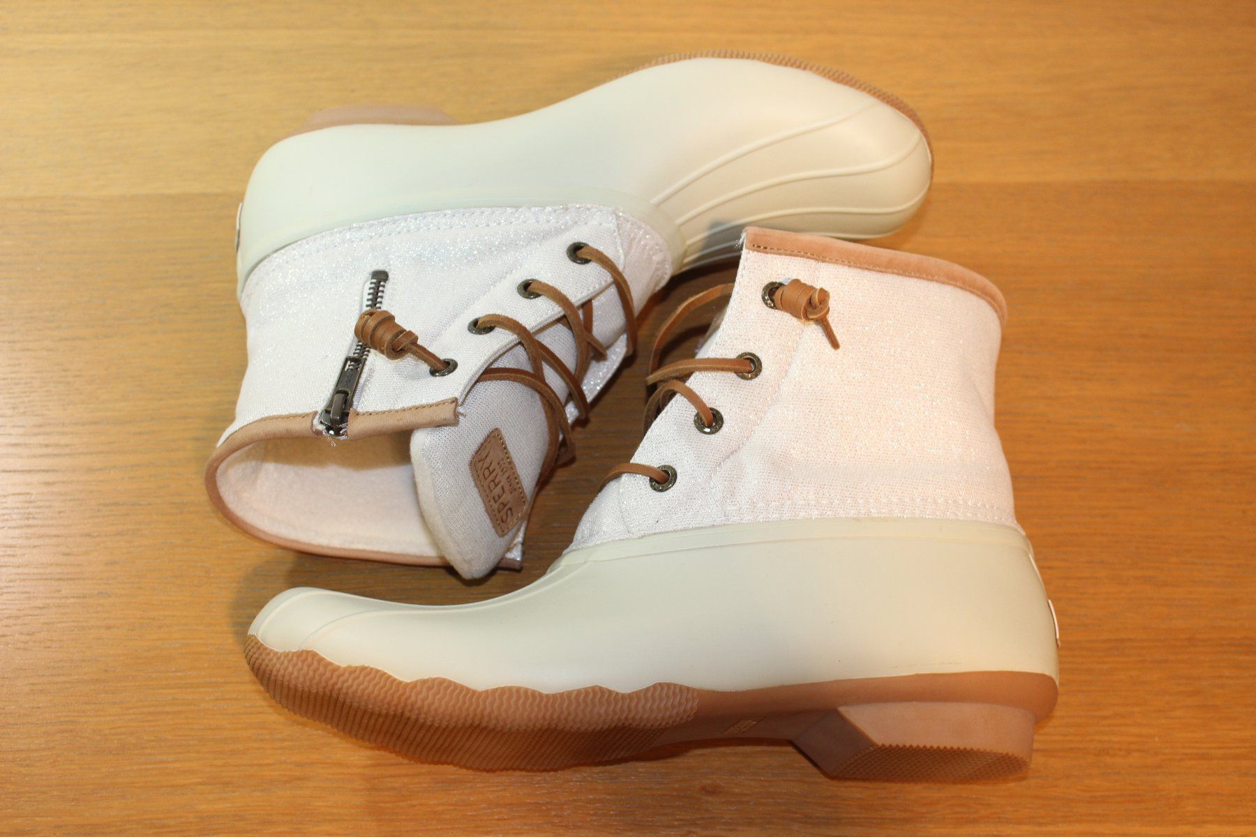 Scarpe da donna: Sperry-Damenstiefel Gr. 41,5/42 – Nuovo (secondo la descrizione) da Basel venduto da Mila_Graf 2