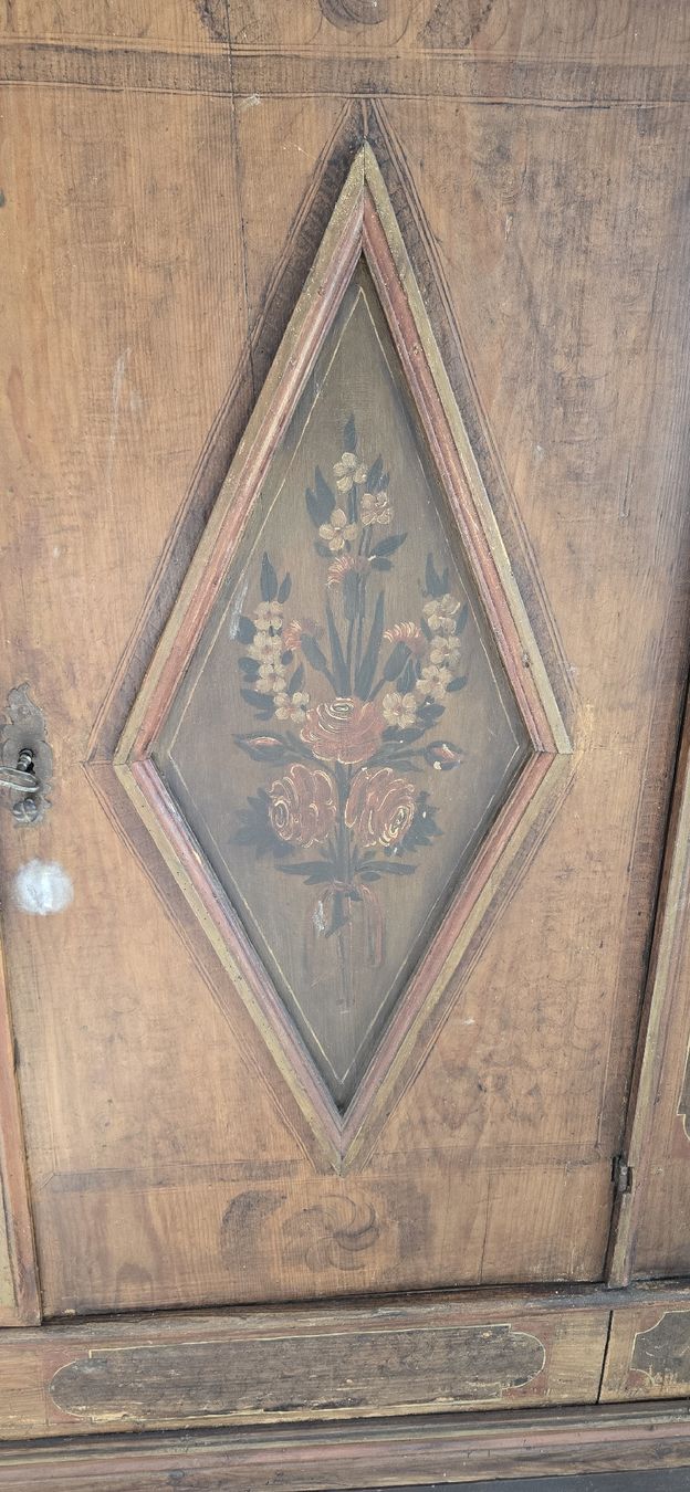 Armadi: Antiker Bauernschrank  – Usato da Brunegg venduto da Metter01 5