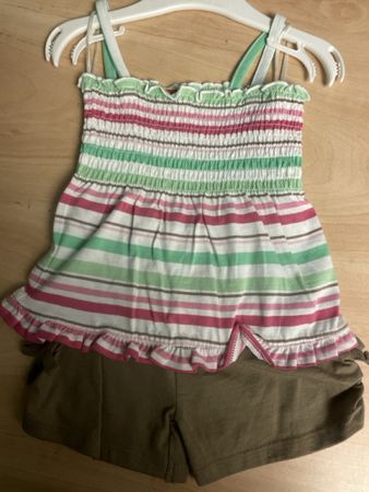 Neues Sommer Set Gr. 68, Top und Shorts