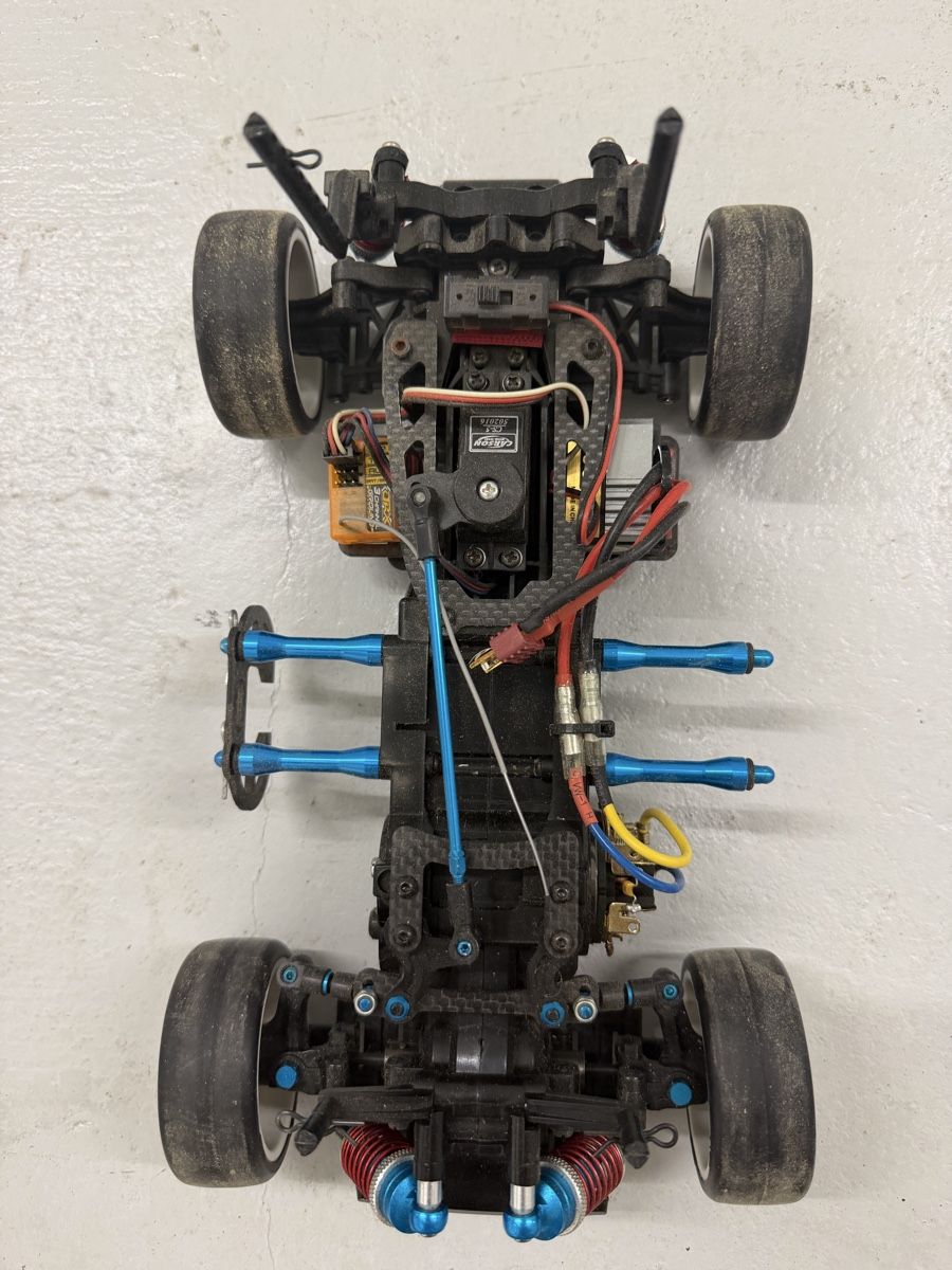 RC Kits de montage: RC-Auto Konvolut 1:10 – D'occasion à Wangen an der Aare par Flo_kaufm 7