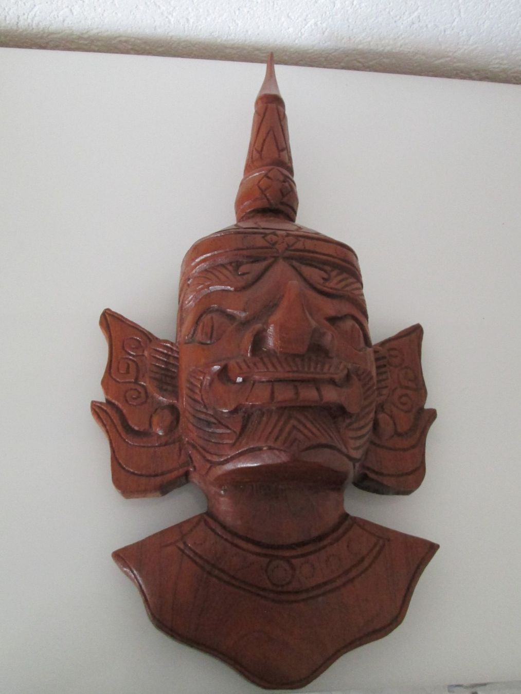 Sculture & Statue: Hand geschnitzte Holz Mascke – Usato da Movelier venduto da KRASI61 1