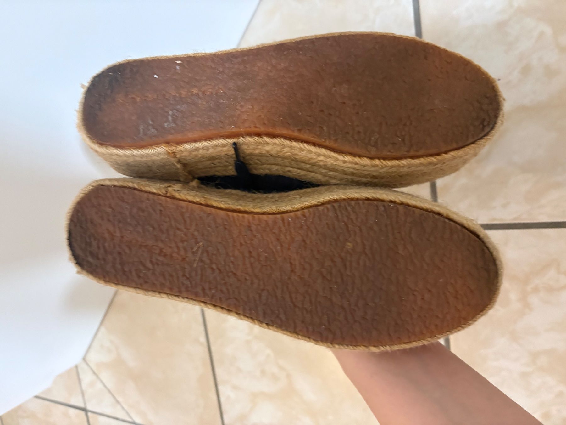 Superga Scarpe da donna: SUPERGA Shoes - Size 41 - worn once – Usato da Muzzano venduto da Sidney_3 3