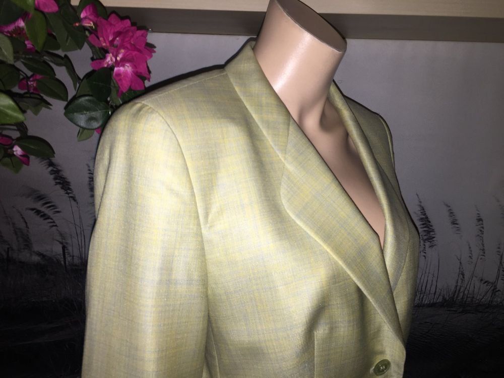Escada Giacche: Veste / Jacke ESCADA    Taille / Grosse 40 ..... – Usato da Cossonay-ville venduto da Super-Price-Quality 5