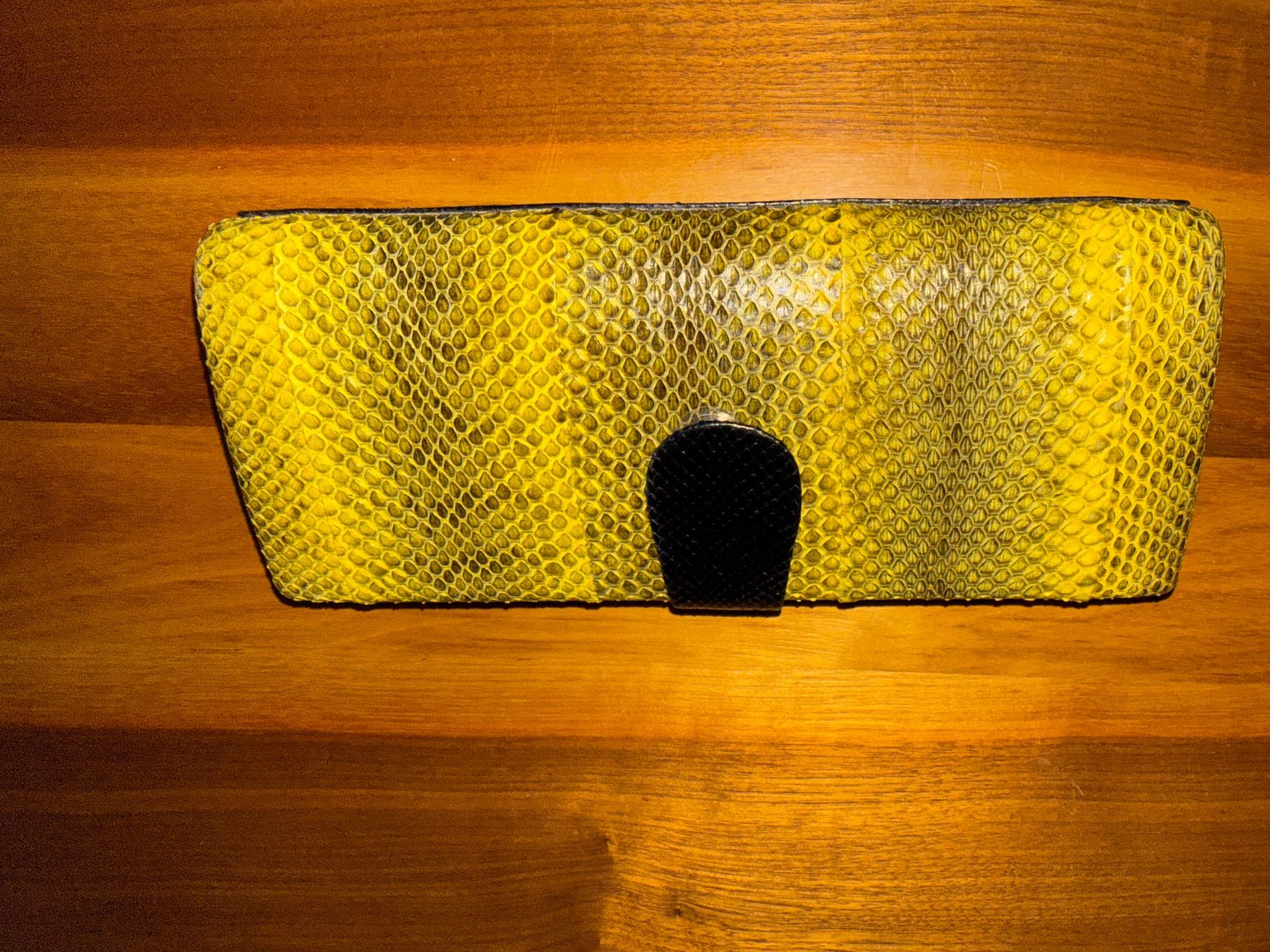 Taschen für Damen: Clutch – Gebraucht aus Küsnacht ZH von nat_m97w