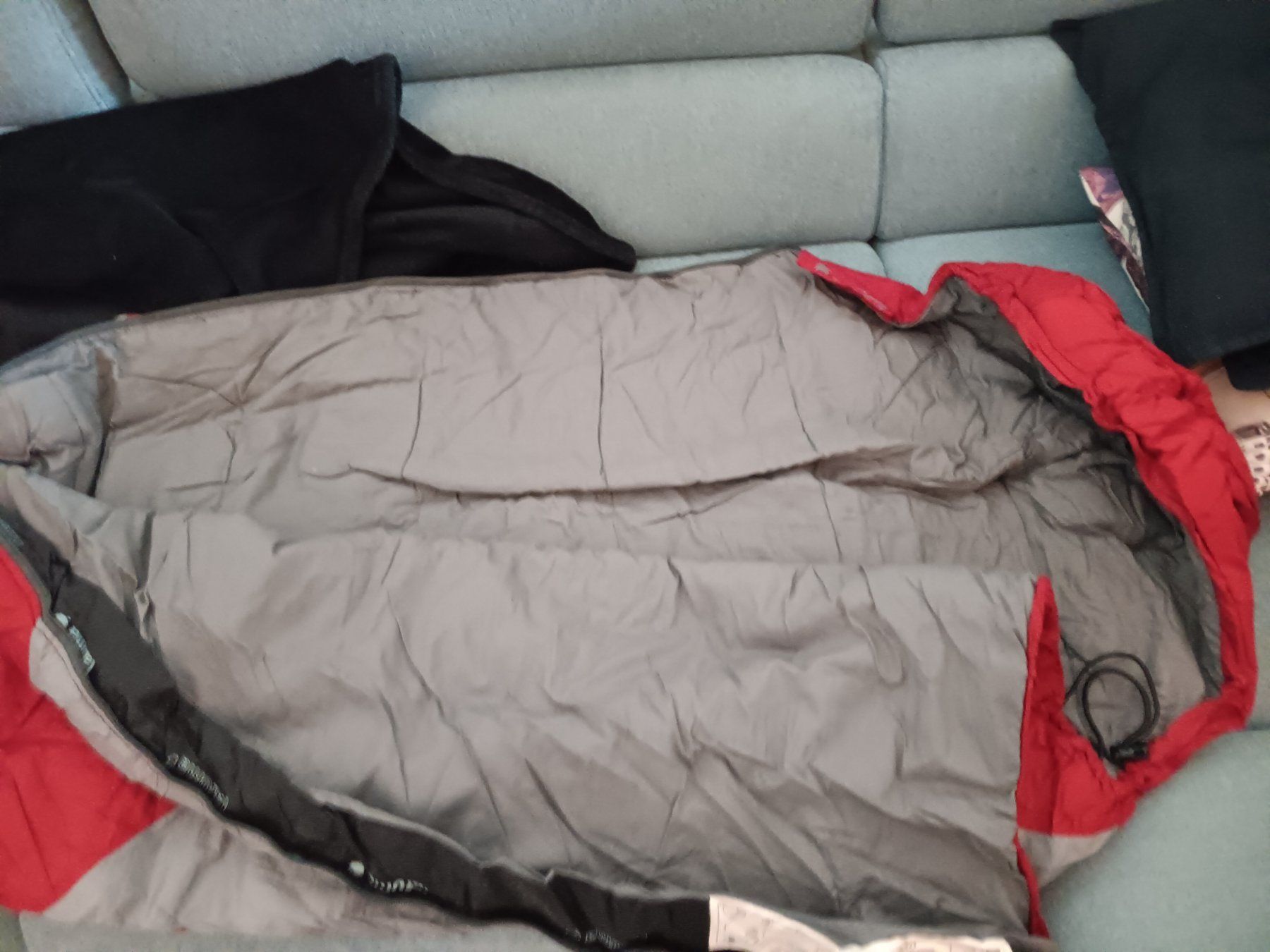 Sacchi a pelo: Schlafsack – Usato da Giubiasco venduto da pagi2 1