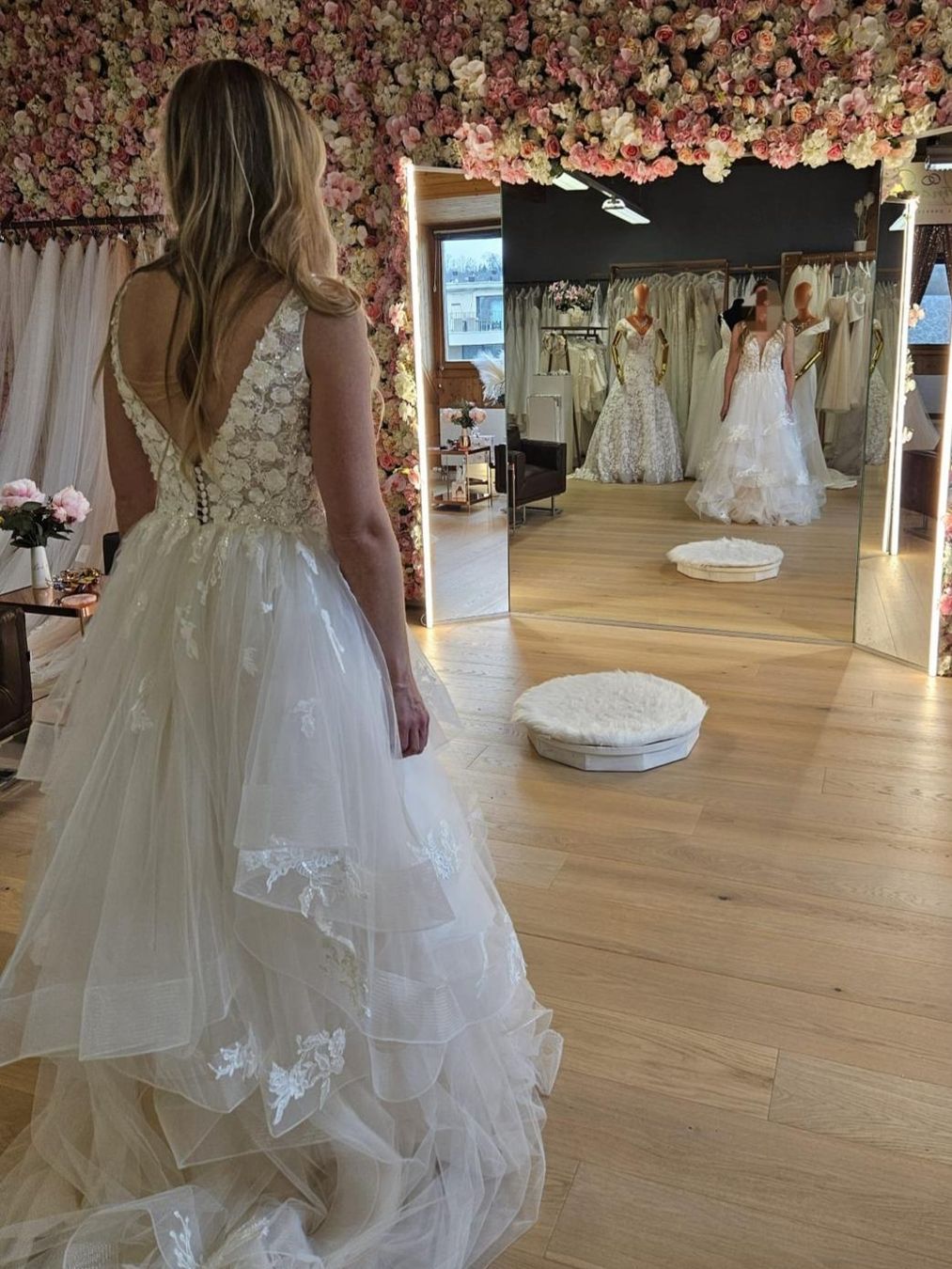 Vestiti: Brautkleid A-Linie – Nuovo (secondo la descrizione) da Lungern venduto da jofurrer 1