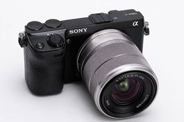 Sony Alpha NEX-7 mit 1855 mm Objektiv  Komplettset